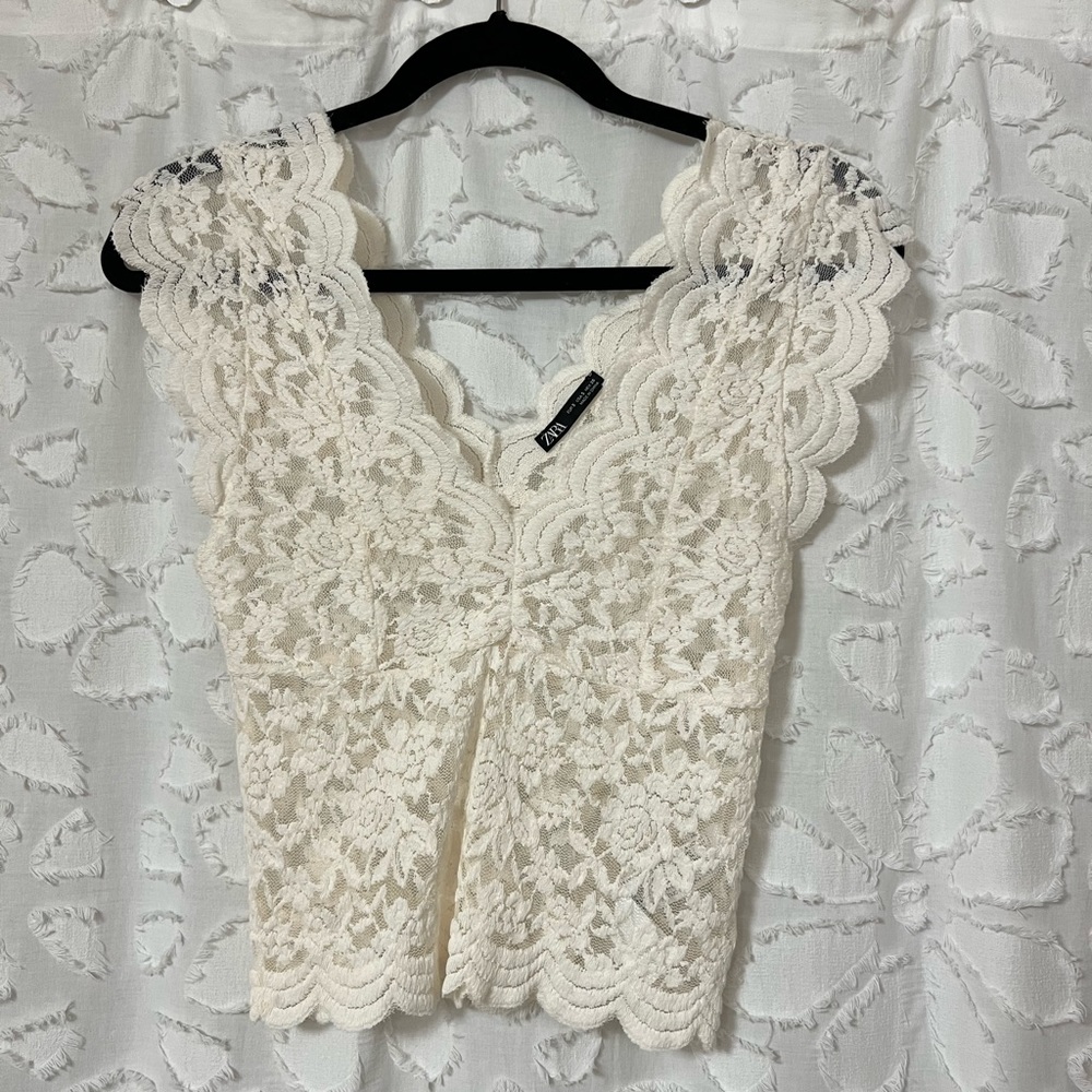 ZARA CROP TOP